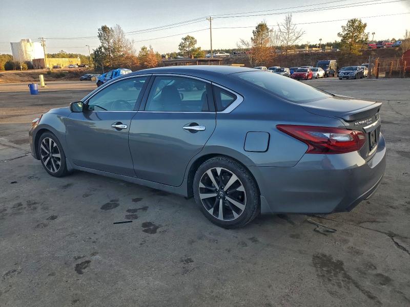 Фото 2 - NISSAN ALTIMA