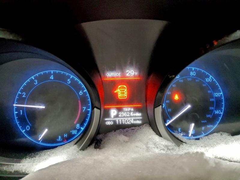 Фото 9 - TOYOTA COROLLA