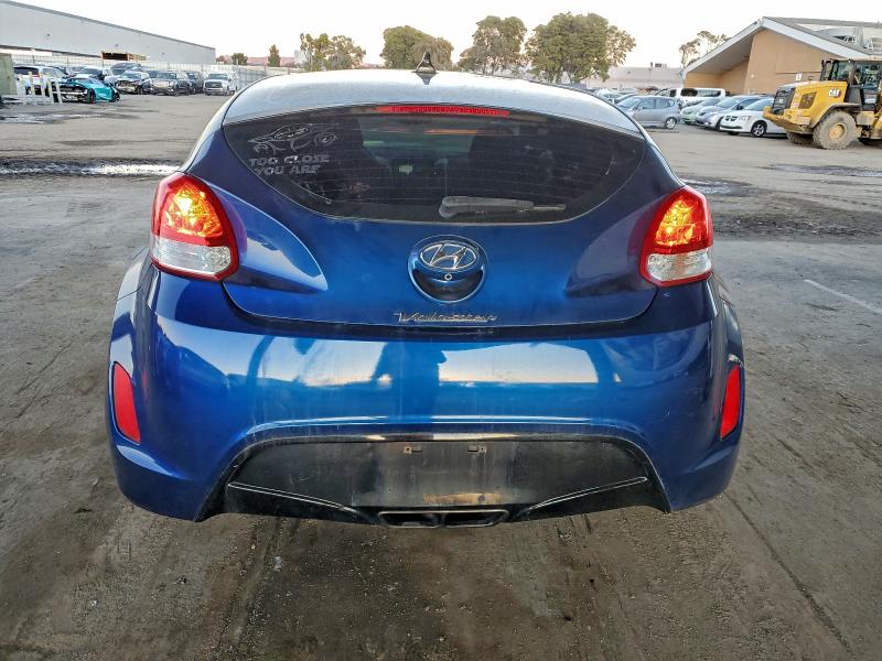 Фото 6 - HYUNDAI VELOSTER