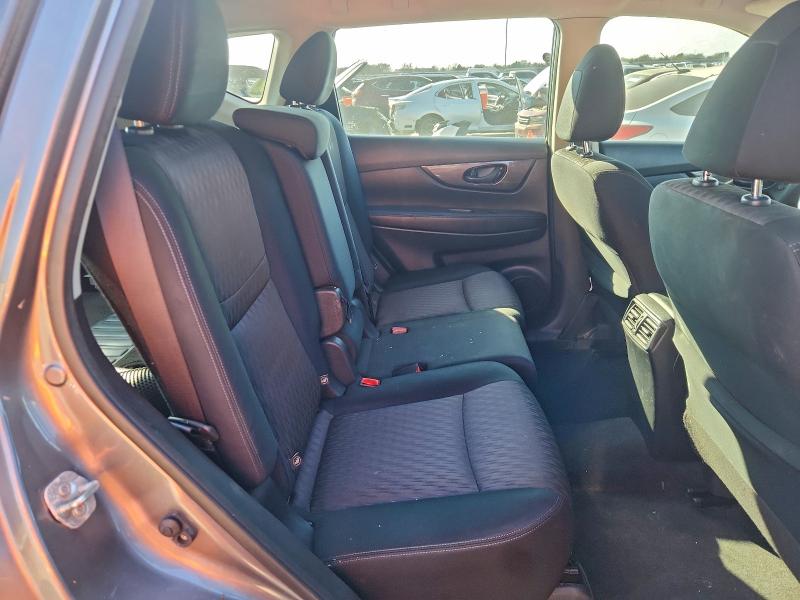 Фото 10 - NISSAN ROGUE