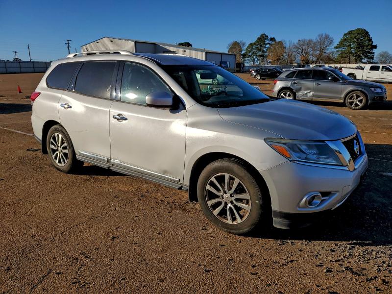 Фото 4 - NISSAN PATHFINDER