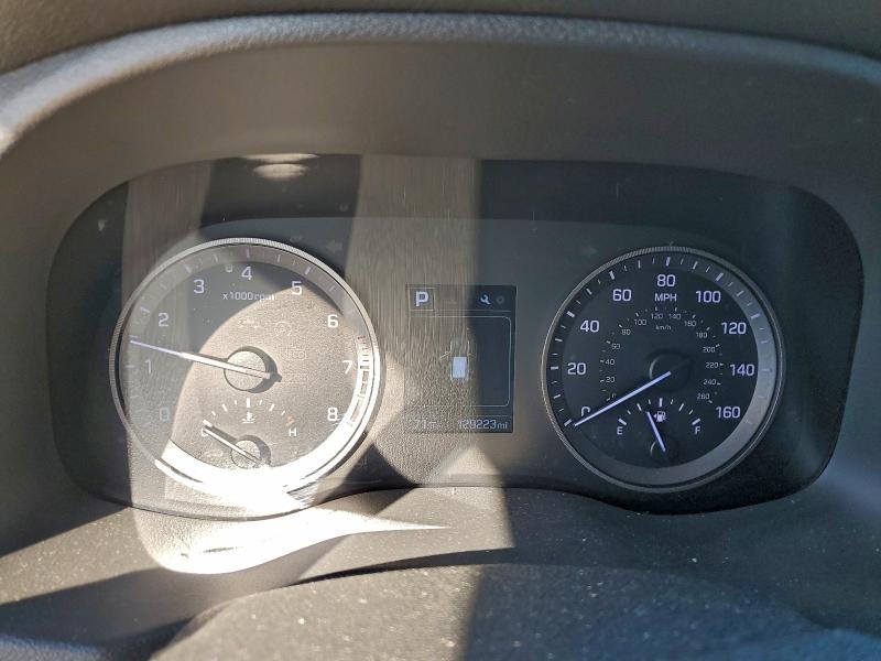 Фото 9 - HYUNDAI TUCSON