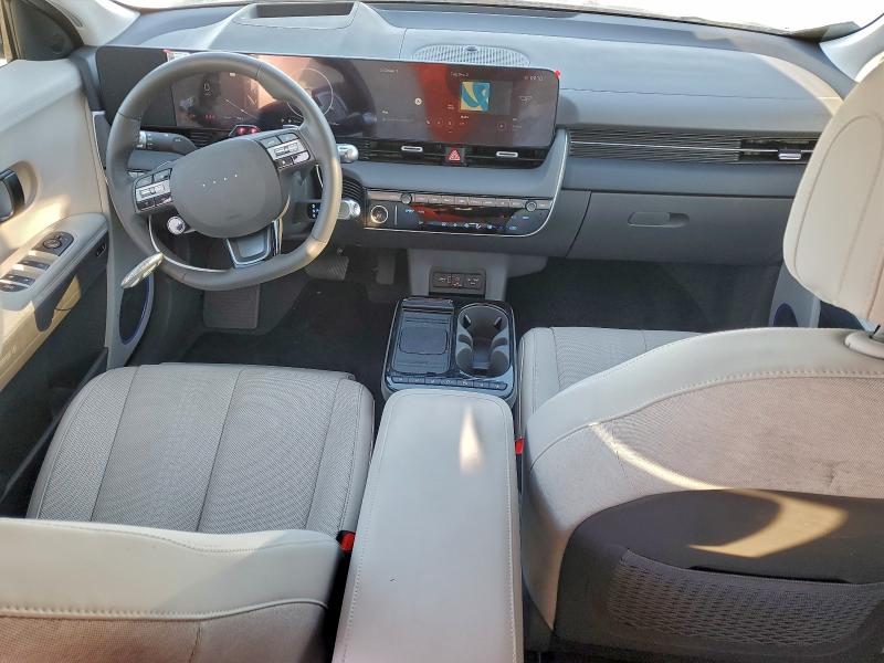 Фото 8 - HYUNDAI IONIQ