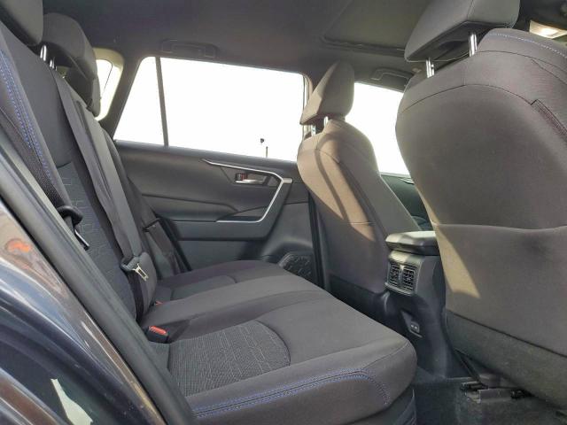 Фото 11 - TOYOTA RAV4