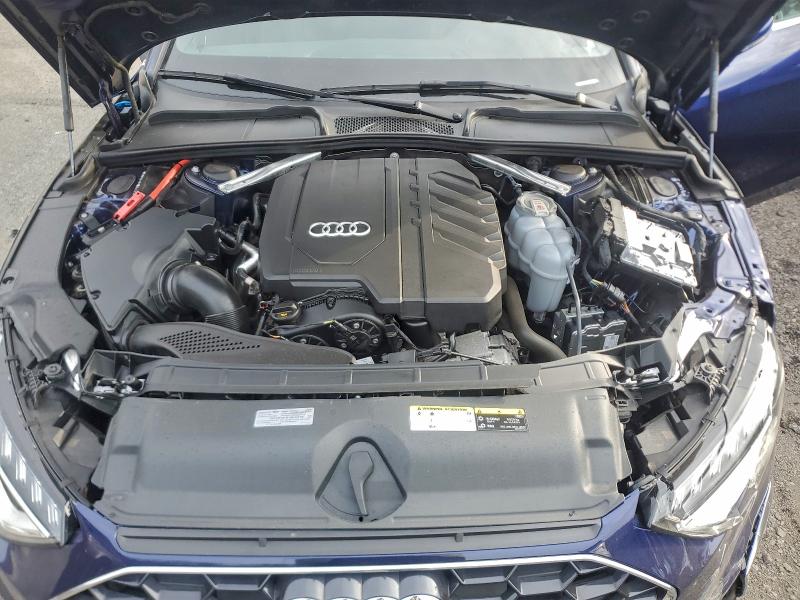 Фото 11 - AUDI A4