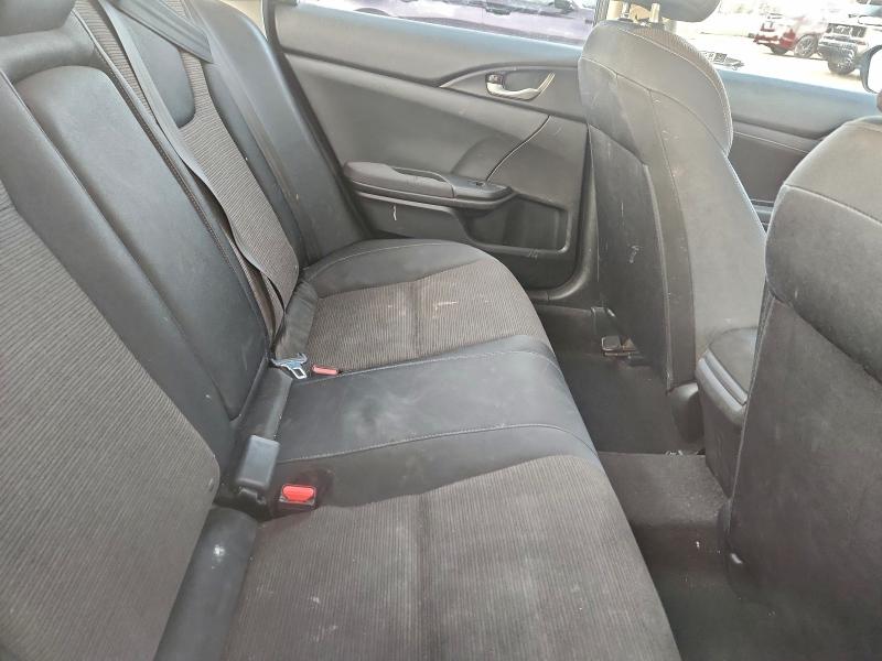 Фото 10 - HONDA INSIGHT