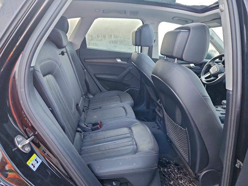 Фото 11 - AUDI Q5