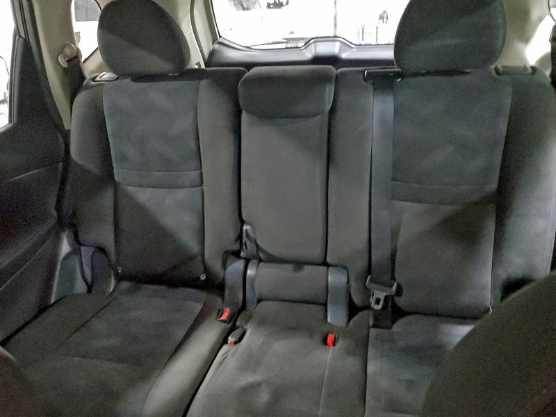 Фото 10 - NISSAN ROGUE