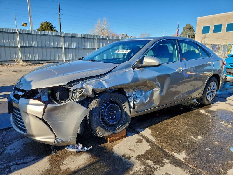 Фото 1 - TOYOTA CAMRY