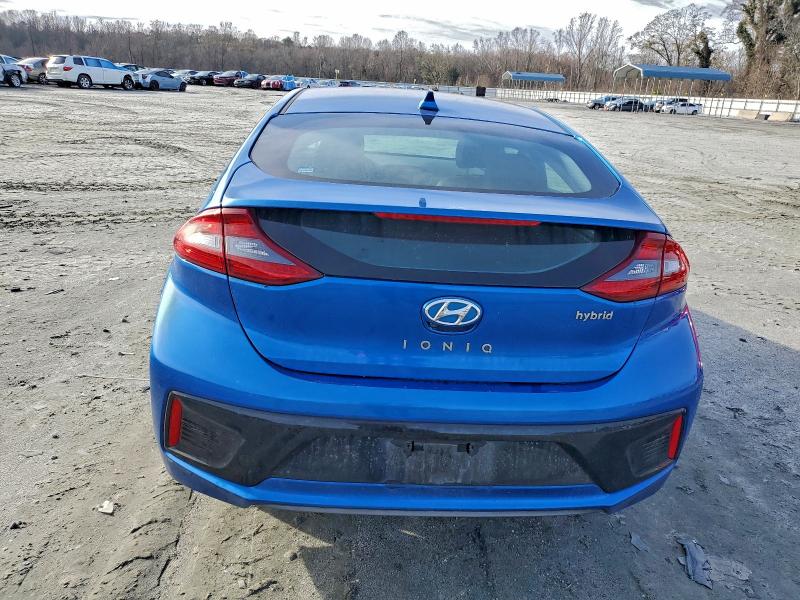 Фото 6 - HYUNDAI IONIQ
