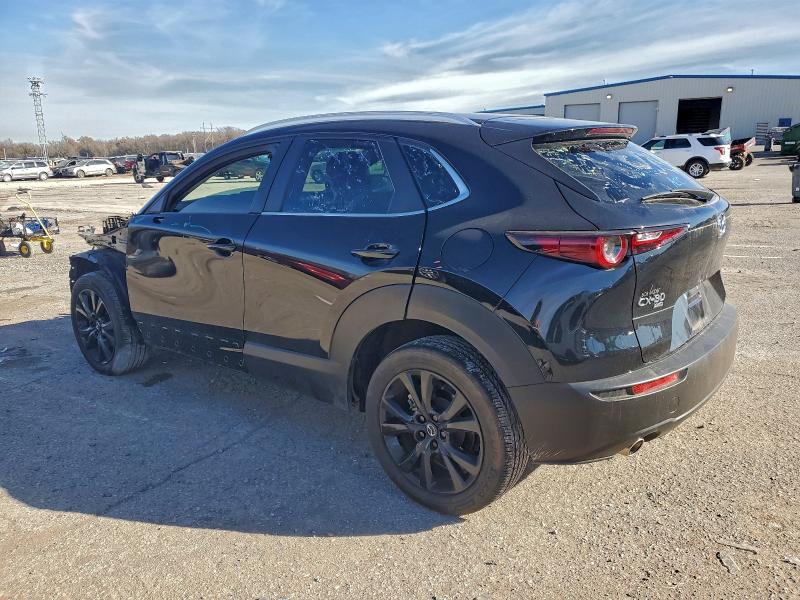 Фото 2 - MAZDA CX30