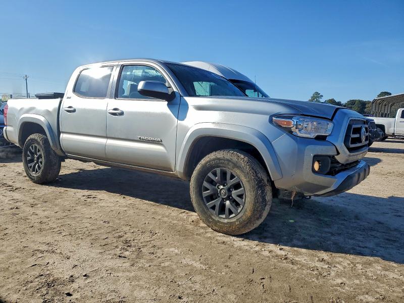 Фото 4 - TOYOTA TACOMA