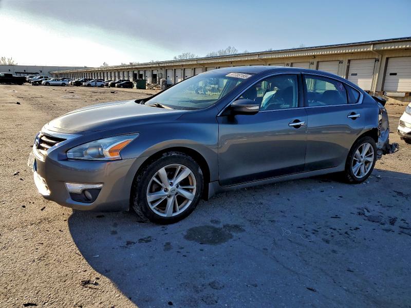 Фото 1 - NISSAN ALTIMA