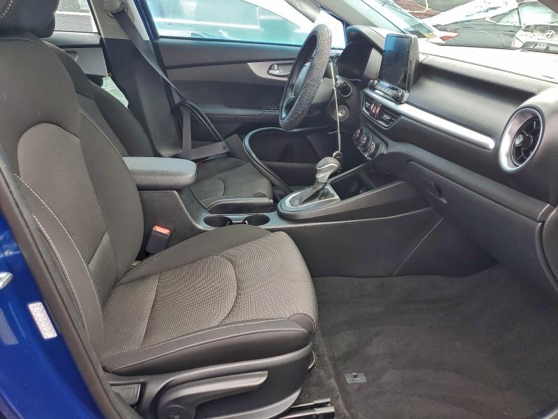 Фото 7 - KIA FORTE