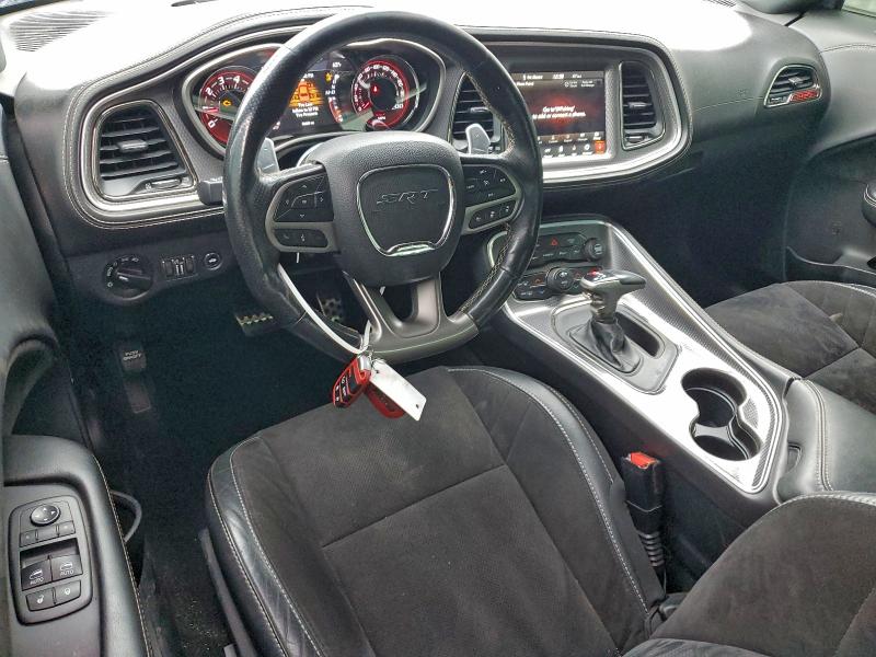 Фото 8 - DODGE CHALLENGER