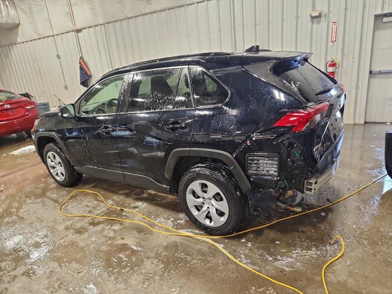 Фото 2 - TOYOTA RAV4