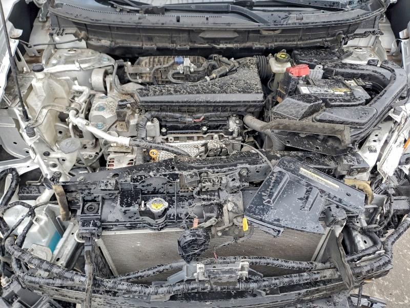 Фото 12 - NISSAN ROGUE