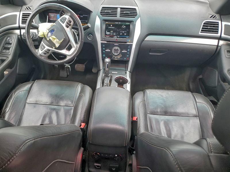 Фото 8 - FORD EXPLORER