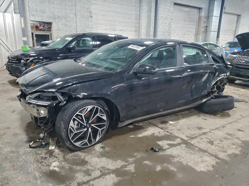 HYUNDAI IONIQ 6 SE 2024 VIN KMHM34AC0RA056631