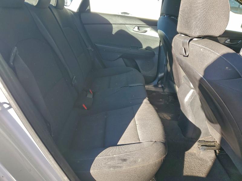 Фото 10 - KIA FORTE