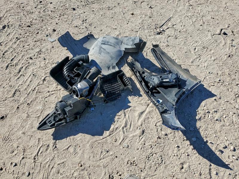 Фото 12 - HYUNDAI ELANTRA