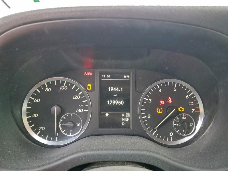 Фото 9 - MERCEDES-BENZ METRIS