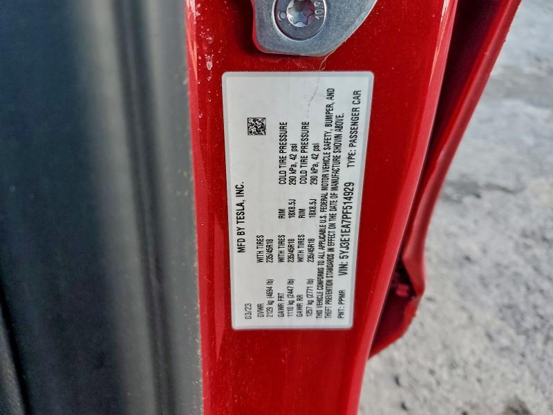 Фото 12 - TESLA MODEL 3