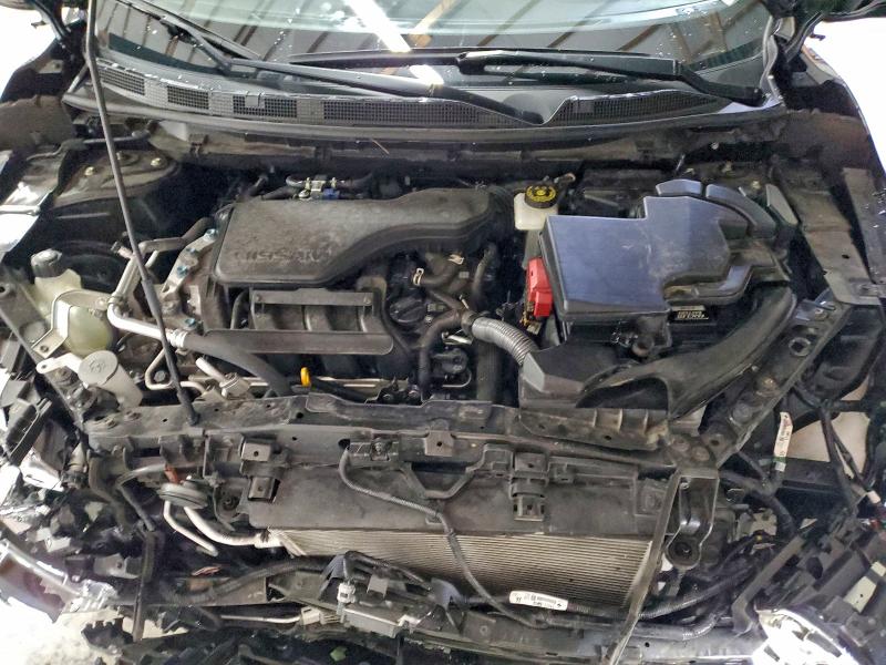 Фото 12 - NISSAN ROGUE