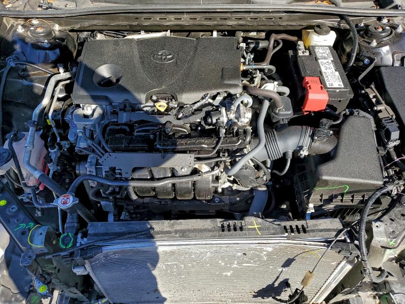 Фото 11 - TOYOTA CAMRY