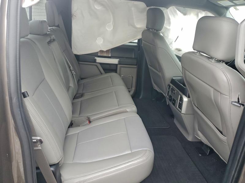 Фото 10 - FORD F-150