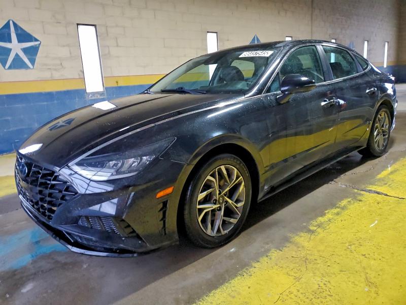 Фото 1 - HYUNDAI SONATA