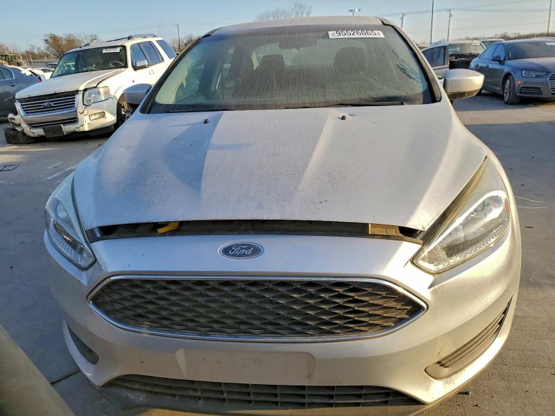 Фото 5 - FORD FOCUS