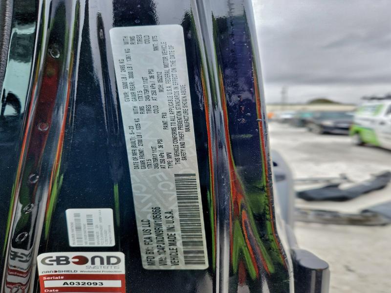 Фото 13 - JEEP WRANGLER