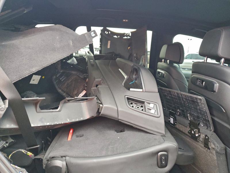 BMW X7 2023 VIN 5UX23EM04P9P64302