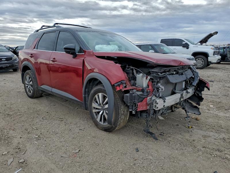 Фото 4 - NISSAN PATHFINDER