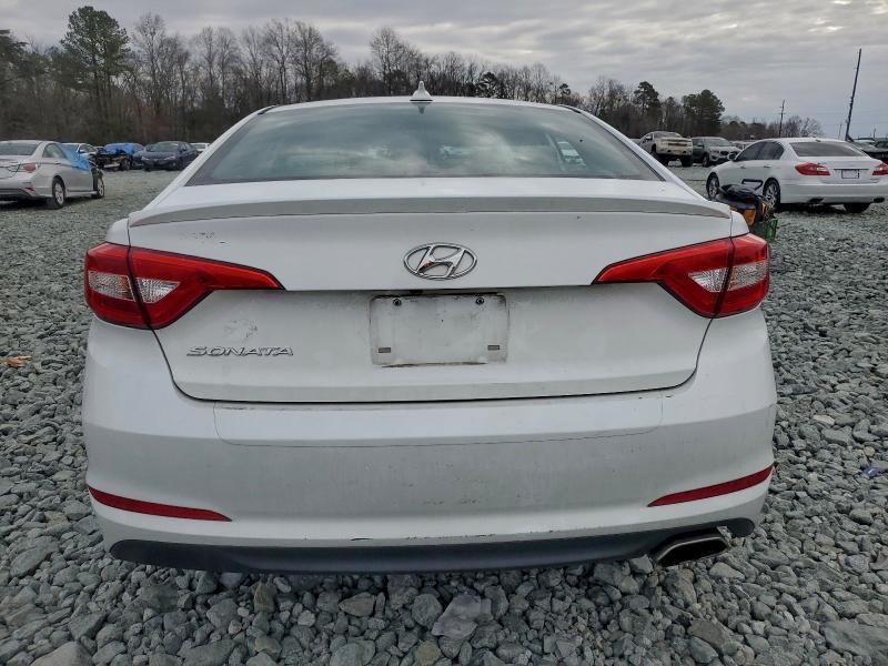 Фото 6 - HYUNDAI SONATA