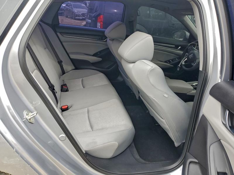 Фото 10 - HONDA ACCORD