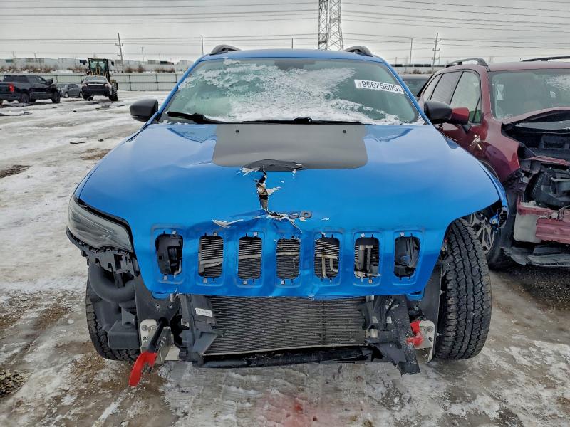 Фото 5 - JEEP CHEROKEE