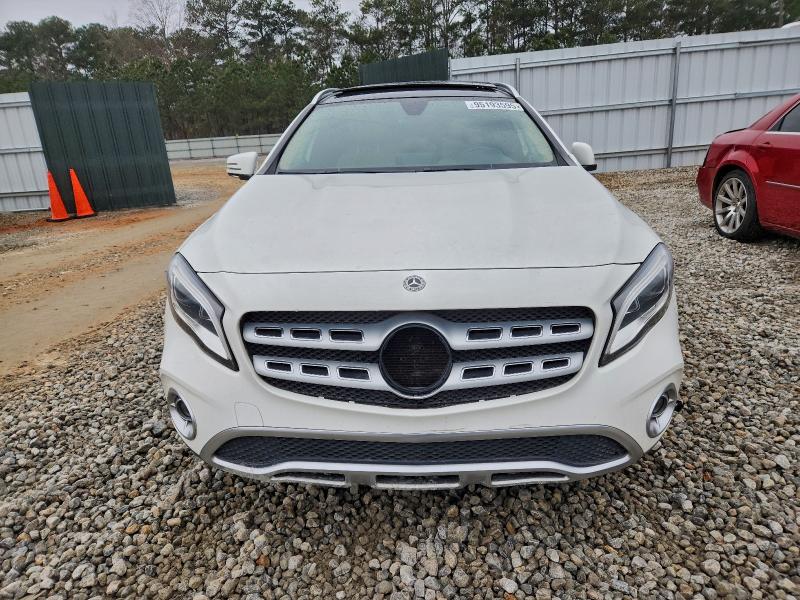 MERCEDES-BENZ GLA-CLASS 2019 VIN WDCTG4EB7KJ553942