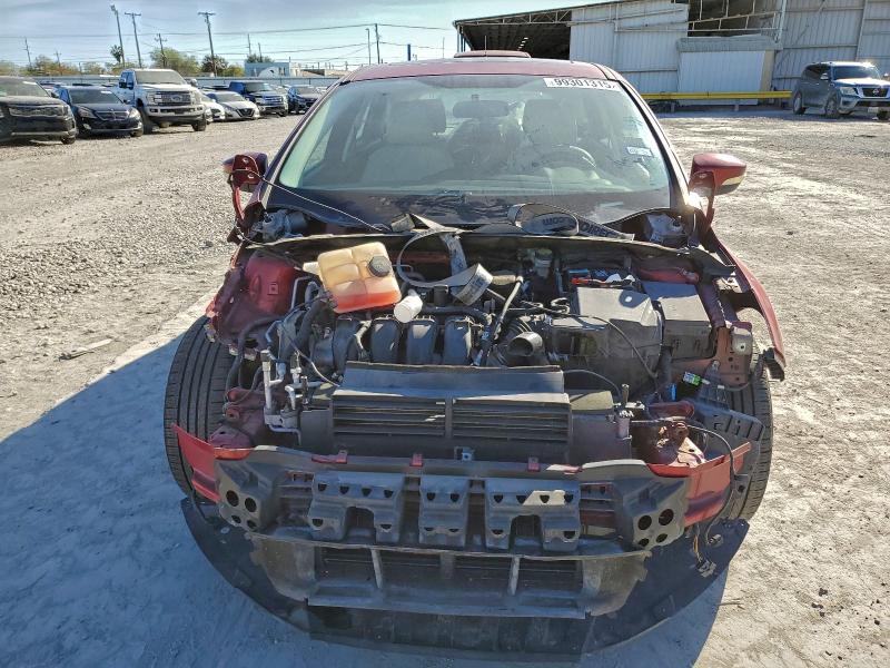 Фото 5 - FORD FOCUS