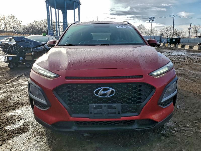 Фото 5 - HYUNDAI KONA
