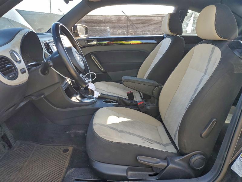 VOLKSWAGEN BEETLE 2018 VIN 3VWFD7AT8JM705141