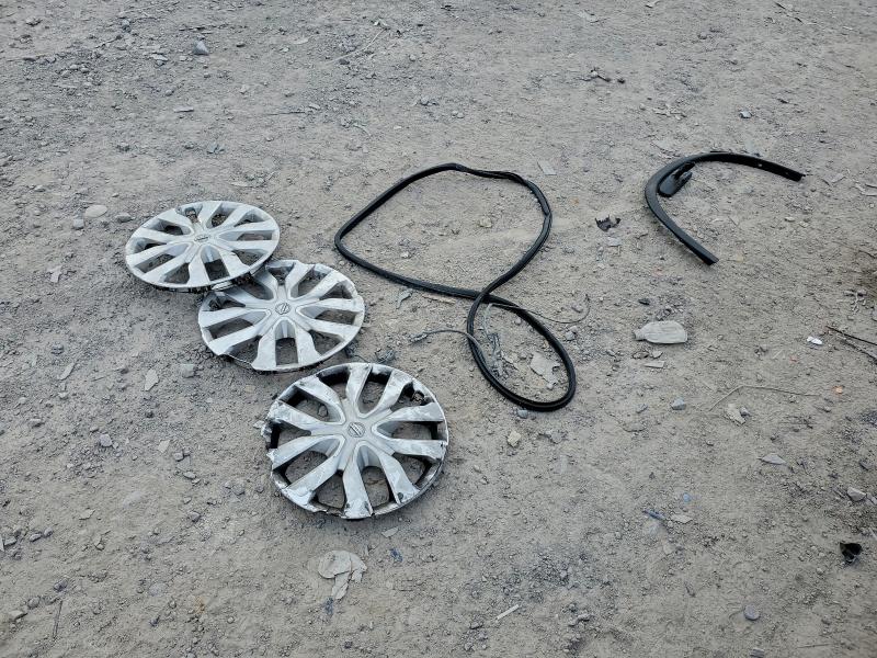 Фото 13 - NISSAN ROGUE