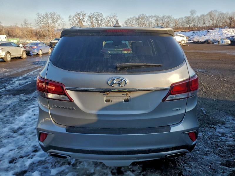 Фото 6 - HYUNDAI SANTA FE