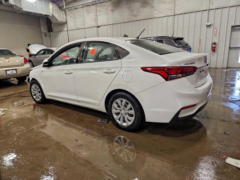 Фото 2 - HYUNDAI ACCENT