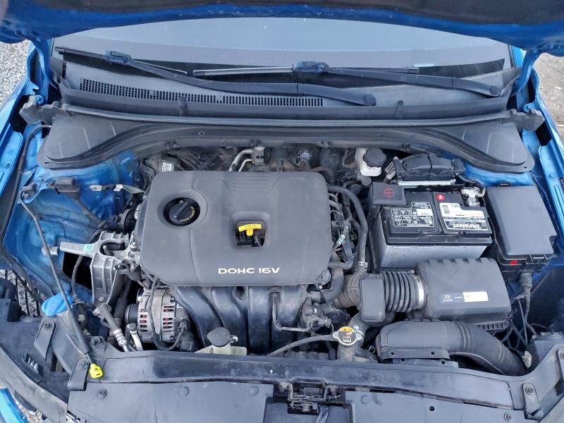 Фото 11 - HYUNDAI ELANTRA