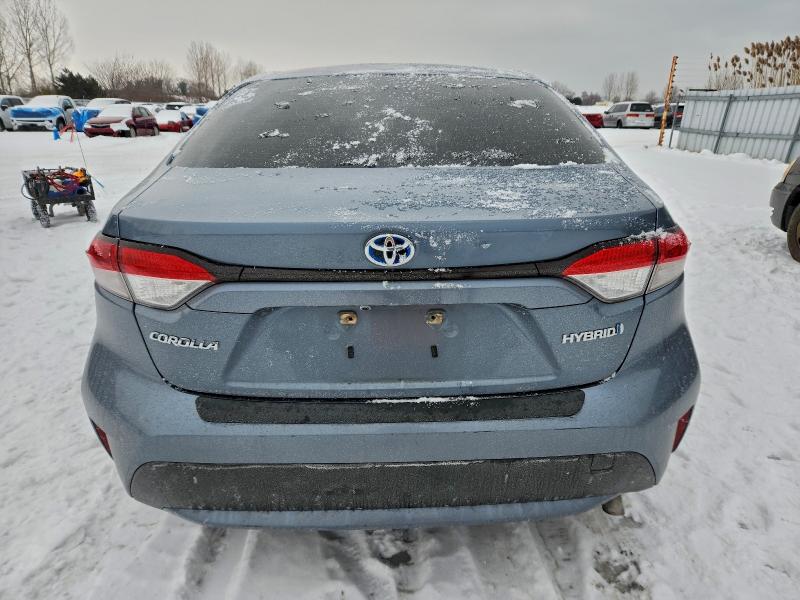 Фото 6 - TOYOTA COROLLA