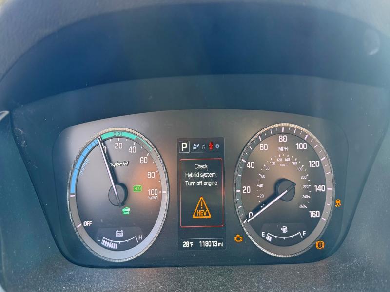 Фото 9 - HYUNDAI SONATA