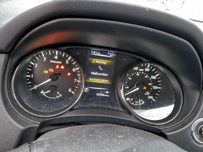 Фото 9 - NISSAN ROGUE