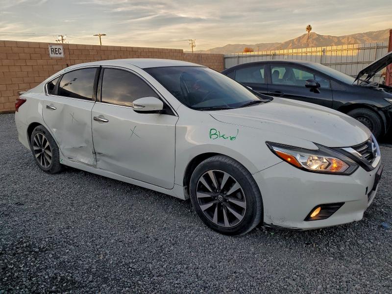 Фото 4 - NISSAN ALTIMA